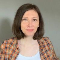 Agnes Szmat Email