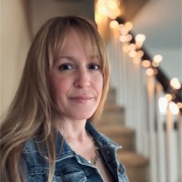 Kristen Dercole Email & Phone Number