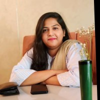 Renesis Tech Employee Komal Saeed's profile photo