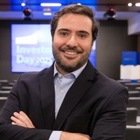 Crescera Capital Employee Gustavo Colasuonno's profile photo