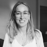 Milou Segeren Email