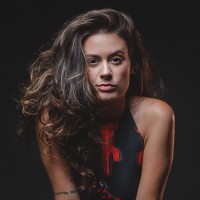 Marina Meira de Carvalho Email