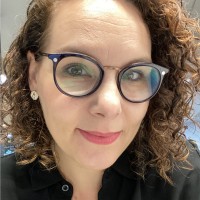 Fernanda Lyra Martins Email
