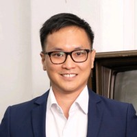 Rey 何瑞 Email