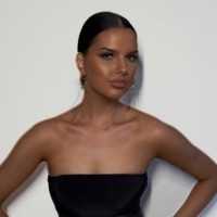 BEAUTY BAY Employee Amy Hardy's profile photo