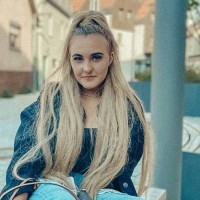 KlientBoost Employee Virginie Hansen's profile photo