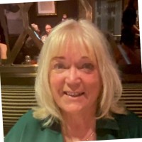 MyKnowledgeMap Employee Sara Crampton's profile photo