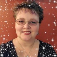 Madhouse Design (USA) Employee Roxanne McClure's profile photo