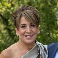 Wendi Scata Email & Phone Number