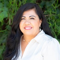 Velma de la Rosa Email & Phone Number