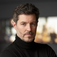 Andreas Becker Email