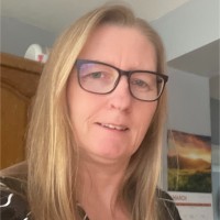 Susanne Richards Email