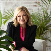 Revlon Employee Sarah Collins's profile photo