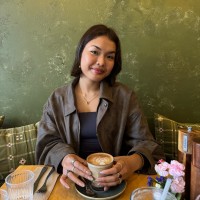 Sonya Khwanyuen Email