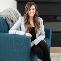 Lindsay Vipond Email & Phone Number