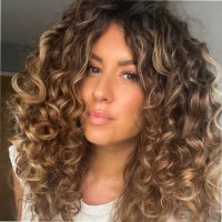 Jessicurl Employee Claire Pledger's profile photo