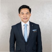 Wachira Suppasiripong Email