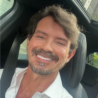 Roberto Couto Email
