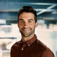 Max Larsen Email