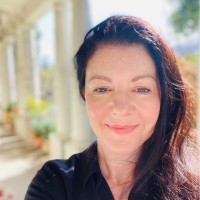 Small Giants Employee Lynn Crawford's profile photo