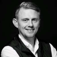 Christopher Lindberg Email