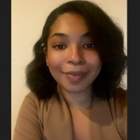 Array Employee Mya Taylor's profile photo