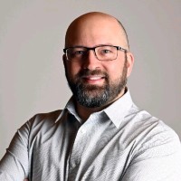 Serge Bouchard Email