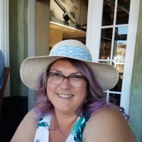 Larsens Inc Employee Karen Tracey's profile photo