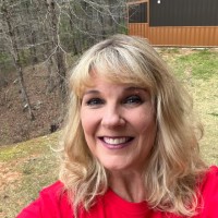 Veterans in Healthcare Employee Elizabeth Roberts's profile photo