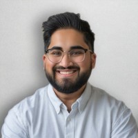 Pineapple Furniture Employee Moe K.'s profile photo