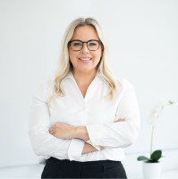 Engel & Völkers Toronto Central Employee Jennifer O'Neil's profile photo