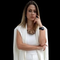Universidade Federal de Alfenas Employee Danielle de Oliveira's profile photo