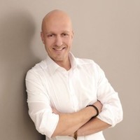 Philipp Sperhake Email & Phone Number