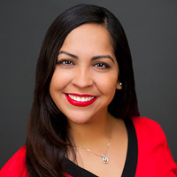 Suri Mendoza Email & Phone Number