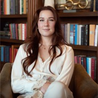 American Express Employee Vicky Weaver's profile photo