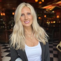 Tavern Restaurant Group Employee Kim Arnett's profile photo