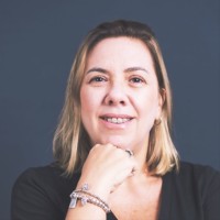 Simone Elias Email