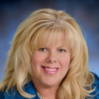 Rogue Real Estate Sales & Property Management Employee Peggi Schoning's profile photo