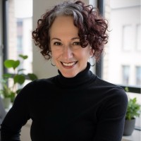 Alana Carson Email & Phone Number