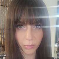 Dee Gavaric Email & Phone Number