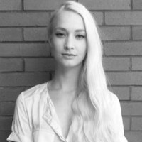 Clara Vallmark Email