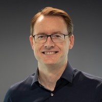 E-mail e número de telefone de Joe Heneghan