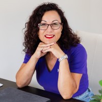 Headset Advisor Employee Brandy Baum's profile photo