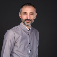 Simon Collin Email