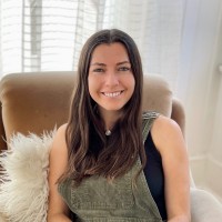 Lucy Mort Email & Phone Number