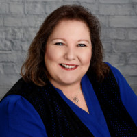 UMB Bank Employee Sandra Terrell's profile photo
