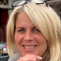 Linda Fiksdal Email