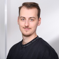 Sven Redlich Email