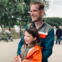 Stefan van Den Tillart Email