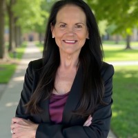 Titan Talent Partners Employee Lisa Curtin's profile photo